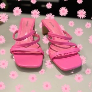 Gianni Bini bright pink mini heels